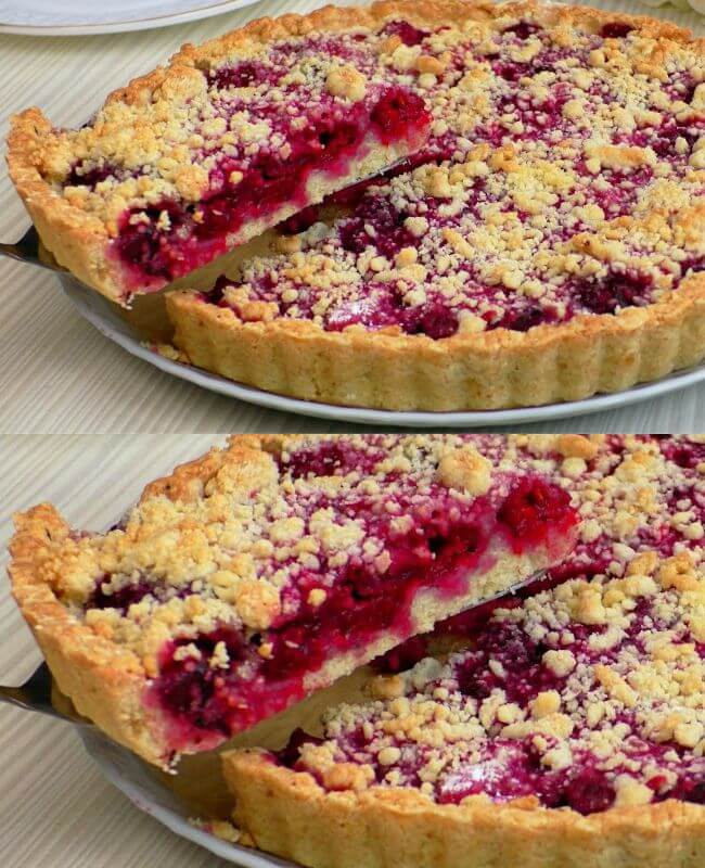 Pastel de cerezas que se deshace en la boca