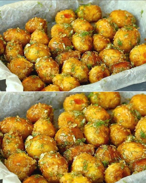 patatas crujientes al horno con mantequilla de ajo y eneldo