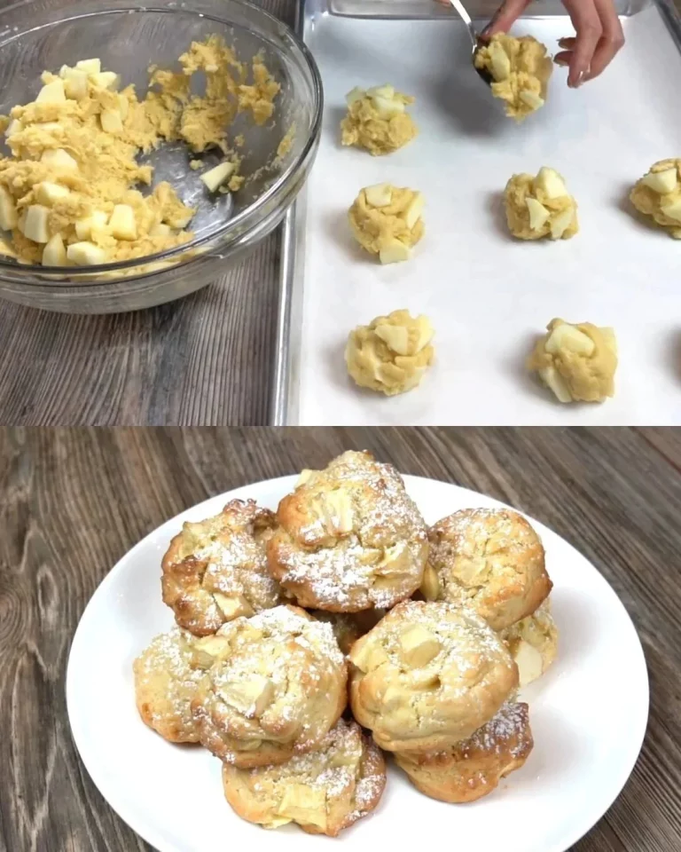 Deliciosas galletas de manzana recién horneadas en una bandeja