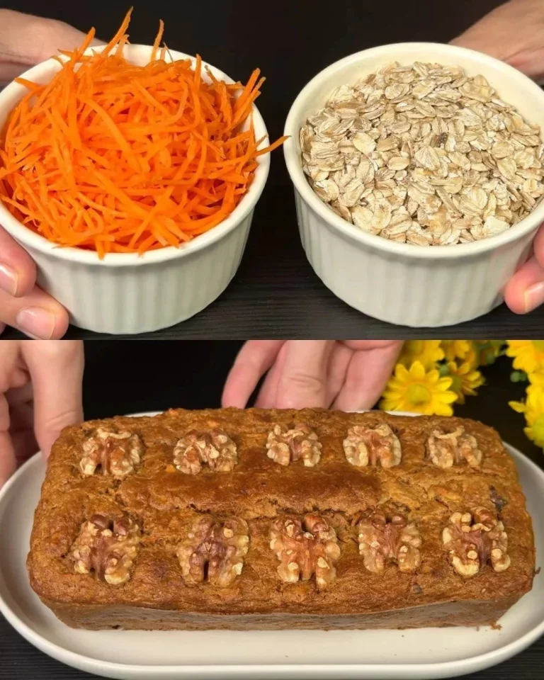 Muffins de zanahoria y nuez recién horneados en una bandeja
