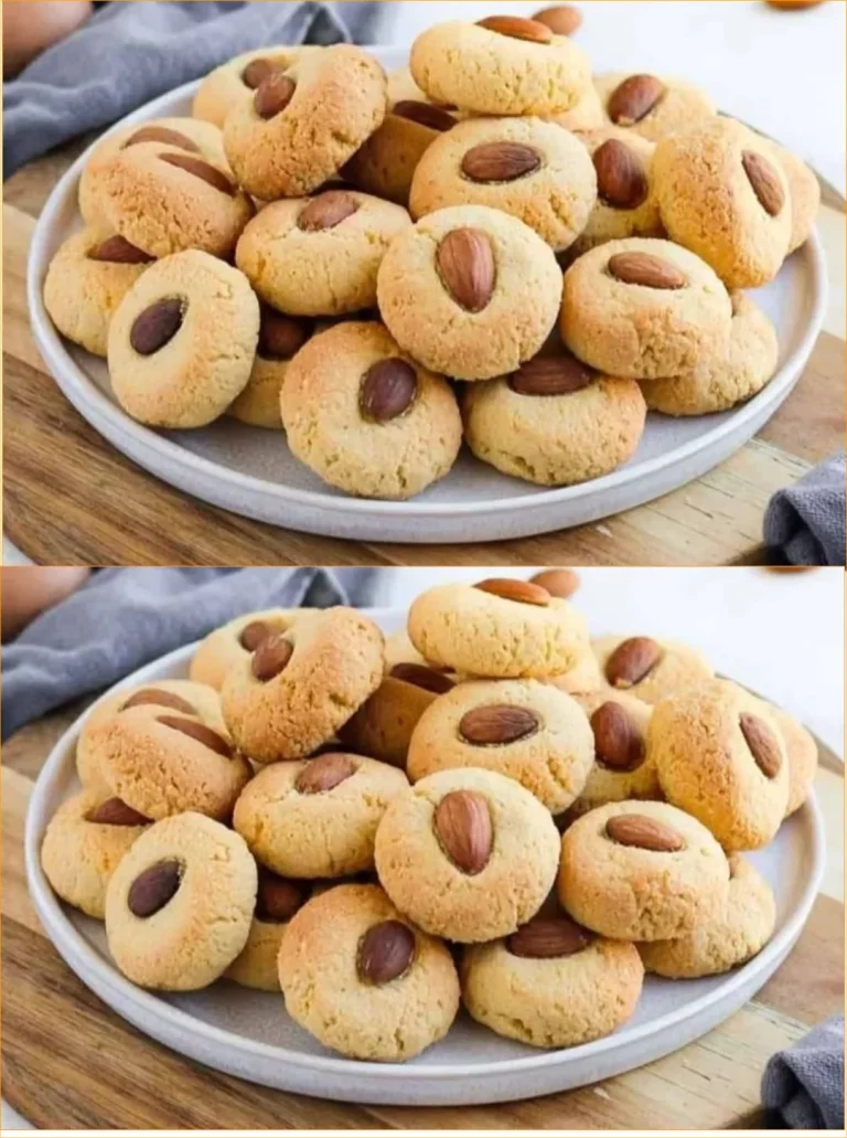 Galletas de almendra sin lácteos y sin gluten recién horneadas