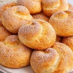 Deliciosos treats de requesón con ingredientes frescos y naturales