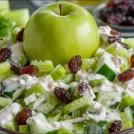 Ensalada rápida y deliciosa con vegetales frescos y coloridos