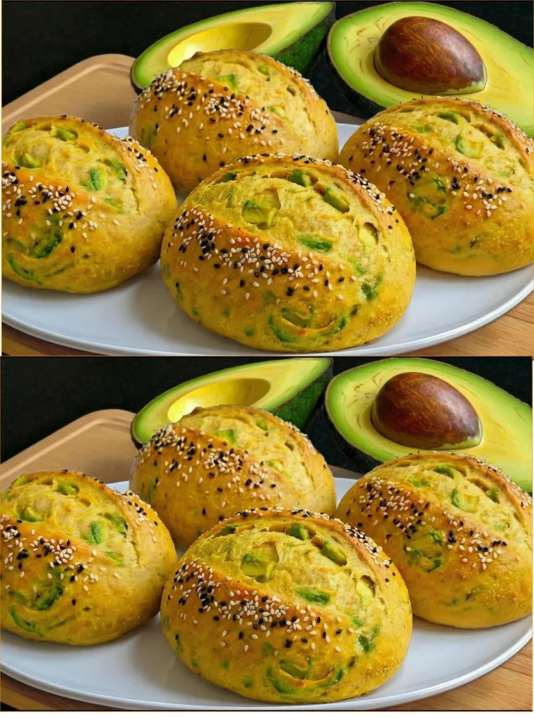 Pan de aguacate saludable preparado en 5 minutos