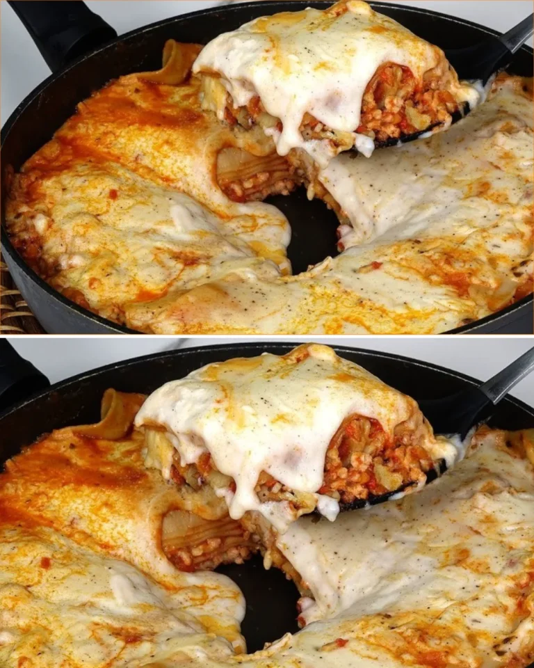 Deliciosa Lasaña de Pollo en Sartén lista para servir.