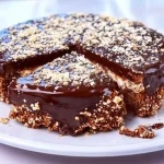 Postre sin azúcar hecho con avena, cacao y plátanos, saludable y delicioso.